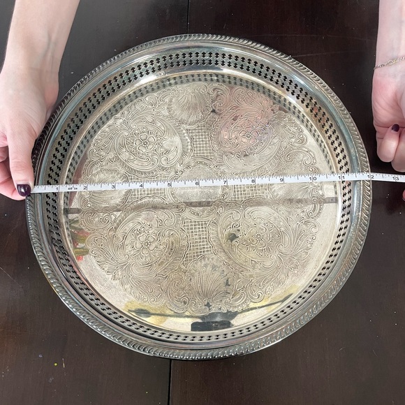 Vintage silver plate/tray. 12” diameter. Marlboro ep brass 2040 - Picture 6 of 8